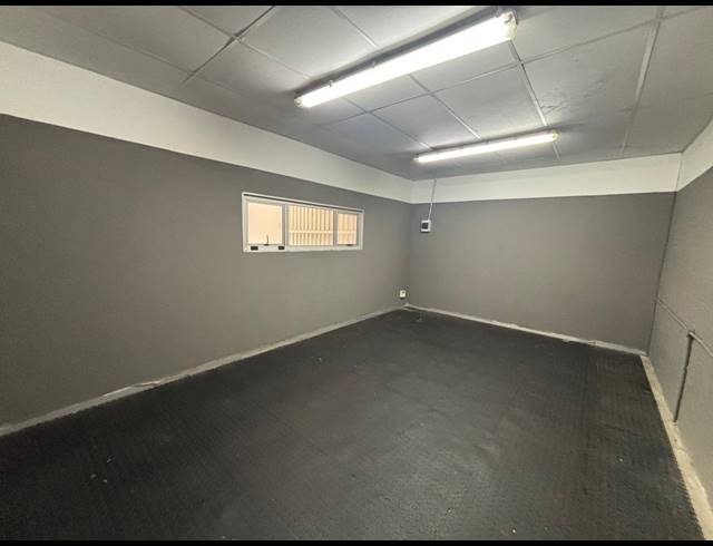 189M² FACTORY TO LET IN BRACKENFELL INDUSTRIAL